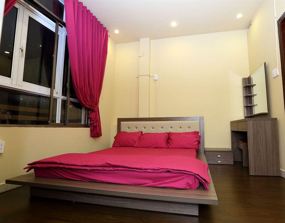 Wanderlust Saigon Hostel & Rooftop Bar Ho Chi Minh-staden Exteriör bild