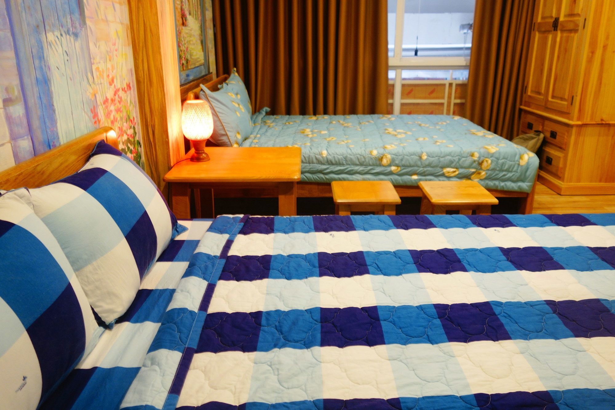 Wanderlust Saigon Hostel & Rooftop Bar Ho Chi Minh-staden Exteriör bild