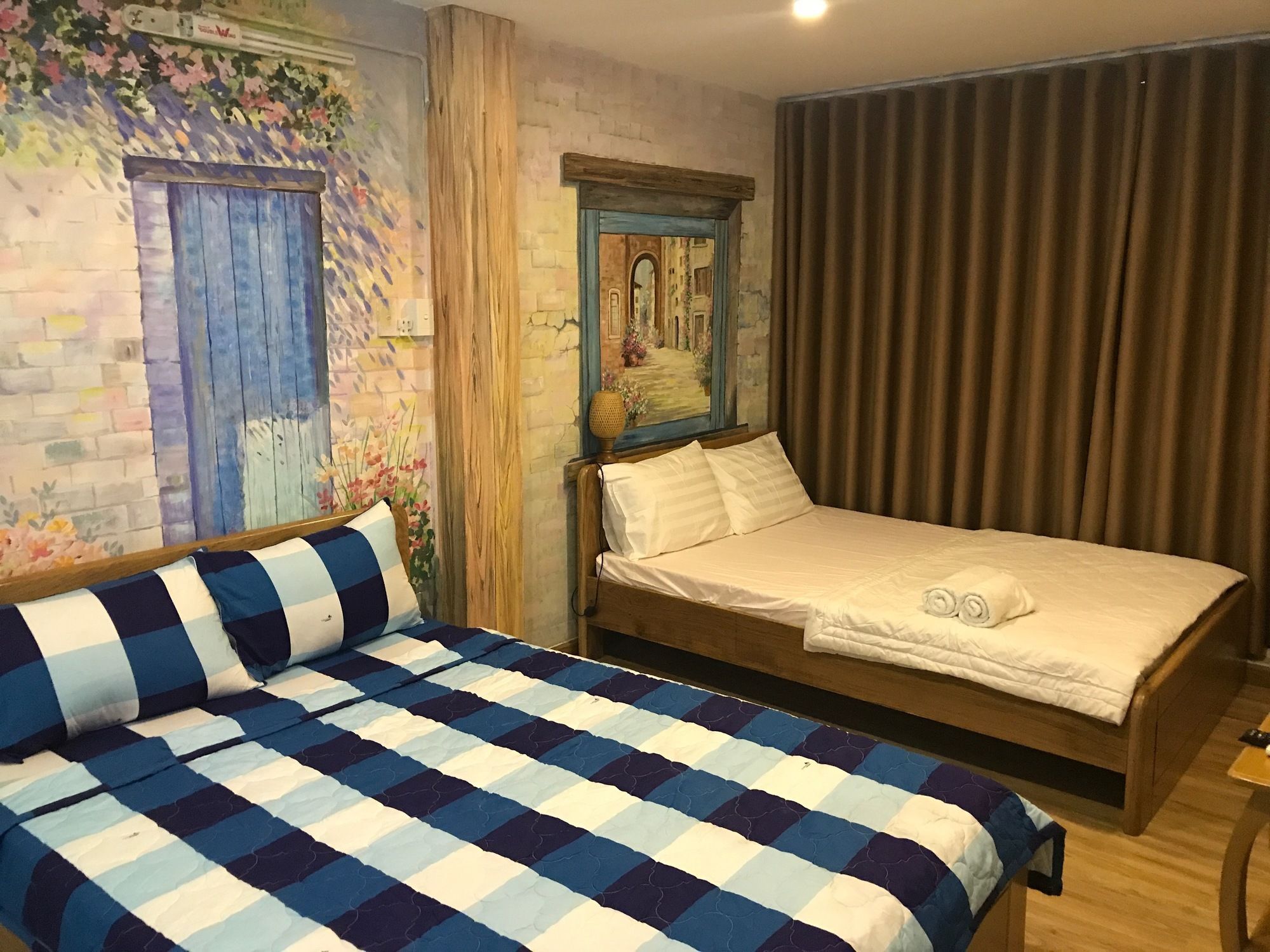 Wanderlust Saigon Hostel & Rooftop Bar Ho Chi Minh-staden Exteriör bild