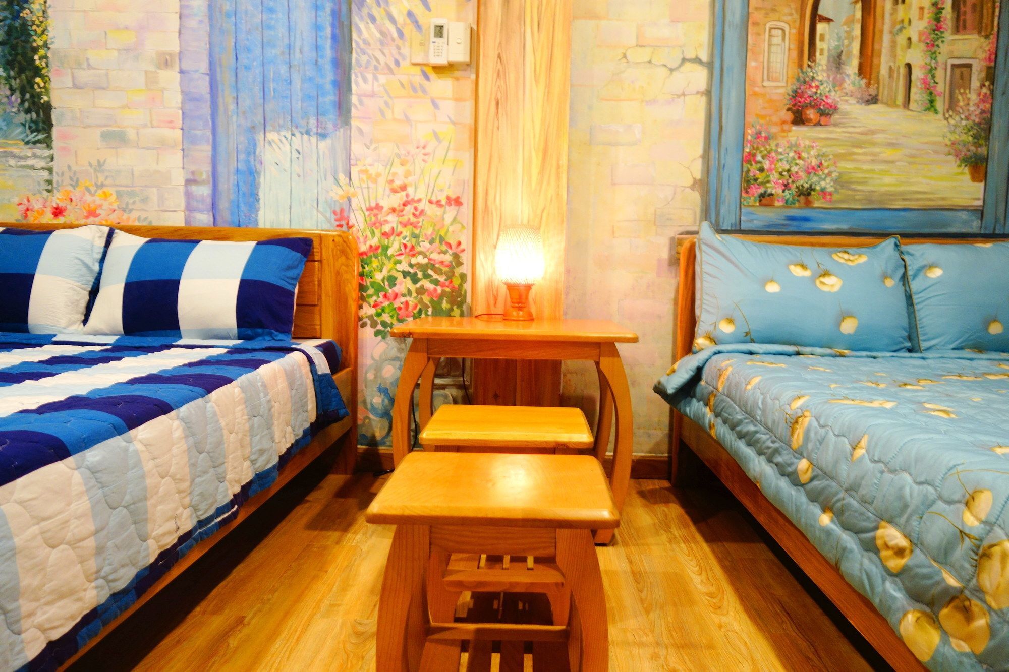 Wanderlust Saigon Hostel & Rooftop Bar Ho Chi Minh-staden Exteriör bild